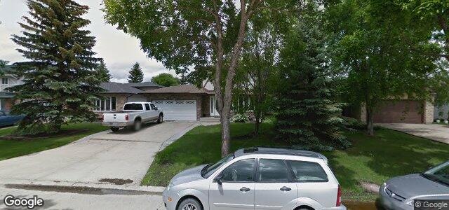 Photo of 23 Avril Lane in Winnipeg, Manitoba