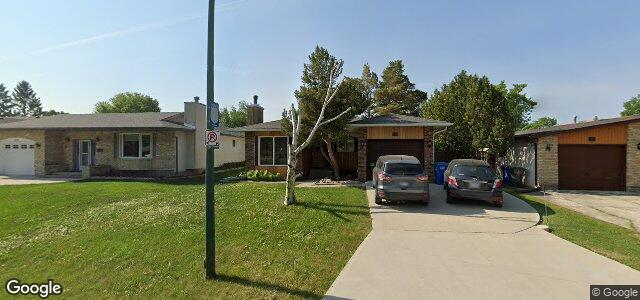 Larawan ng 26 Beauchemin Avenue sa Winnipeg, Manitoba