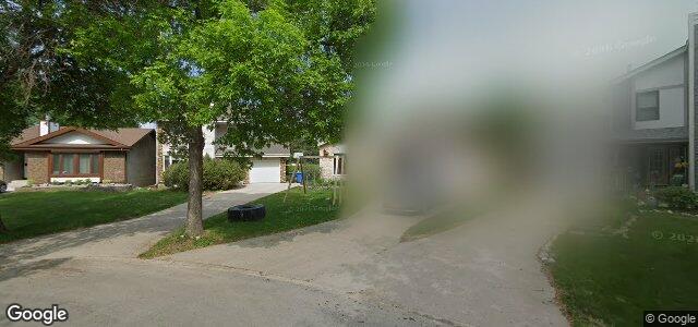 Larawan ng 27 Woodview Bay sa Winnipeg, Manitoba