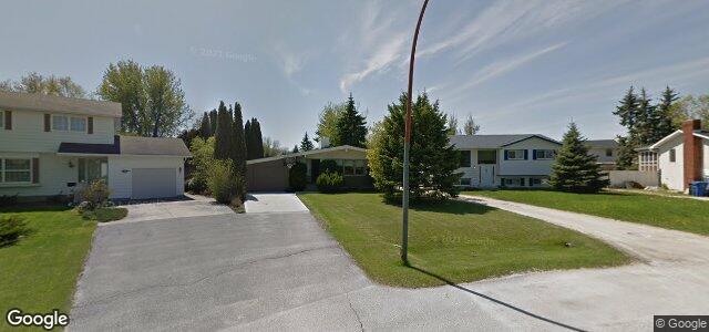 Larawan ng 30 Epsom Crescent sa Winnipeg, Manitoba