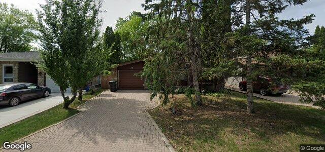 Larawan ng 30 Woodchester Bay sa Winnipeg, Manitoba