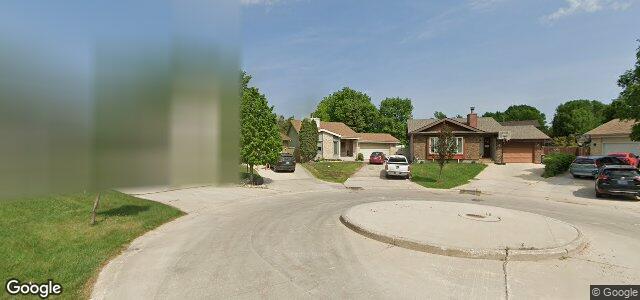 Larawan ng 32 Woodchester Place sa Winnipeg, Manitoba