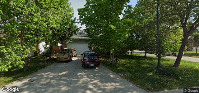 4 Hookway Crescent（加拿大曼尼托巴省温尼伯市）房屋照片