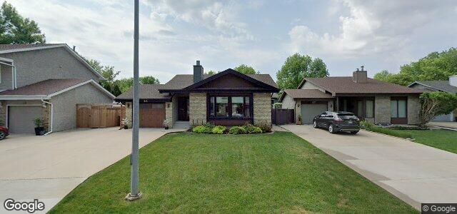 Larawan ng 46 Woodview Bay sa Winnipeg, Manitoba
