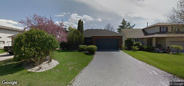 Larawan ng 52 Southwick Close sa Winnipeg, Manitoba