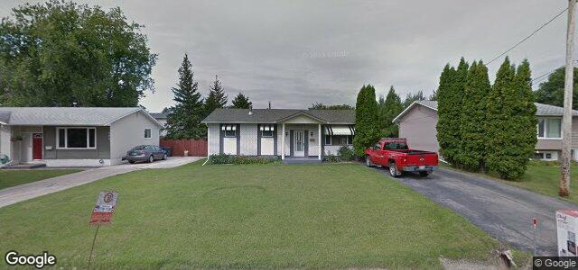 Larawan ng 562 Cathcart Street sa Winnipeg, Manitoba
