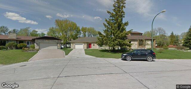 Photo of 6 Elmridge Cove in Winnipeg, Manitoba