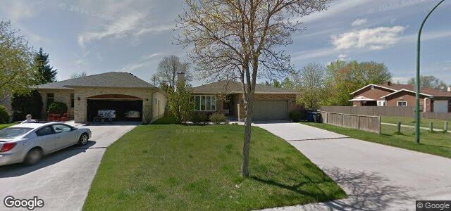 Larawan ng 62 Epsom Crescent sa Winnipeg, Manitoba