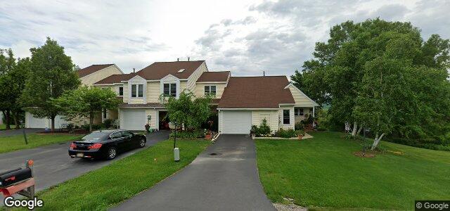 Larawan ng 63 Whitetail Drive sa Winnipeg, Manitoba