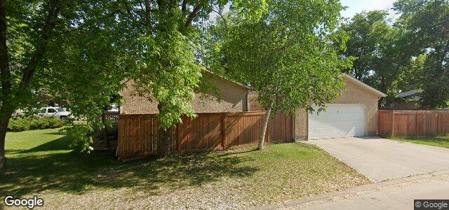 Larawan ng 651 Elmhurst Road sa Winnipeg, Manitoba