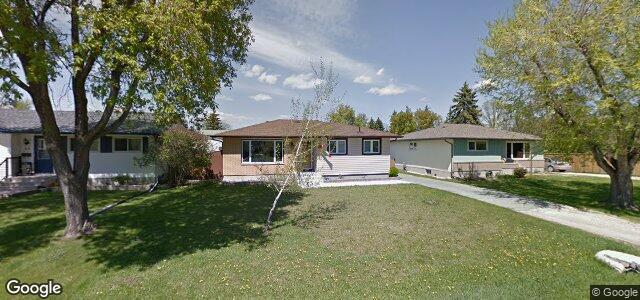Larawan ng 7 Epsom Crescent sa Winnipeg, Manitoba