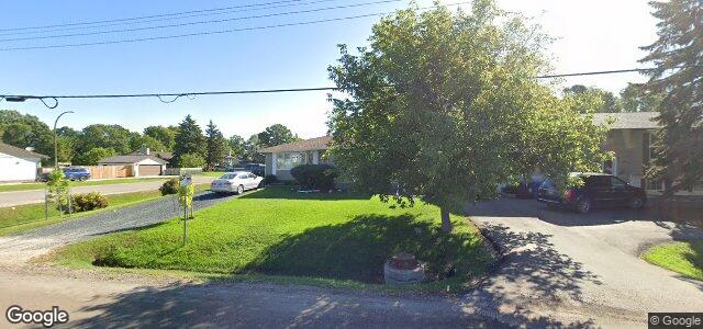 Larawan ng 701 Laxdal Road sa Winnipeg, Manitoba