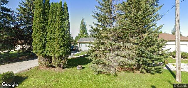 Larawan ng 710 Laxdal Road sa Winnipeg, Manitoba