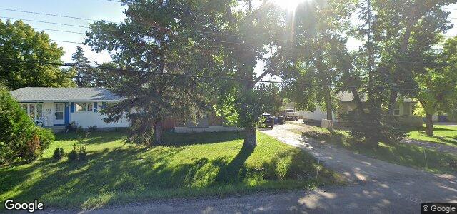 Larawan ng 737 Laxdal Road sa Winnipeg, Manitoba