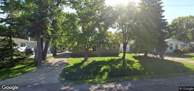 Larawan ng 741 Laxdal Road sa Winnipeg, Manitoba