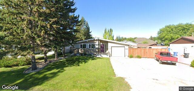 Larawan ng 742 Laxdal Road sa Winnipeg, Manitoba