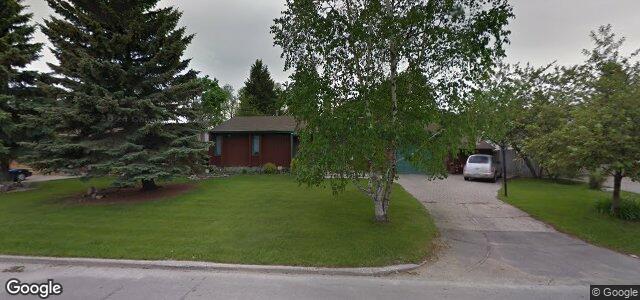 Larawan ng 800 Cathcart Street sa Winnipeg, Manitoba