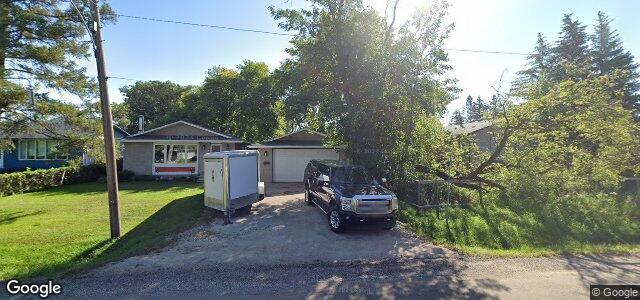 Larawan ng 801 Laxdal Road sa Winnipeg, Manitoba