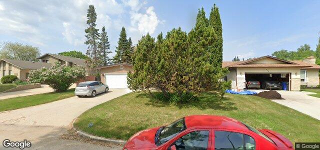 Larawan ng 820 Cathcart Street sa Winnipeg, Manitoba