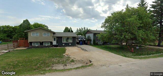 Larawan ng 825 Laxdal Road sa Winnipeg, Manitoba
