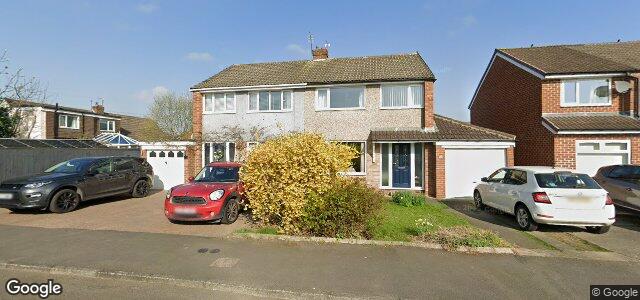 Larawan ng 83 Mayfield Crescent sa Winnipeg, Manitoba