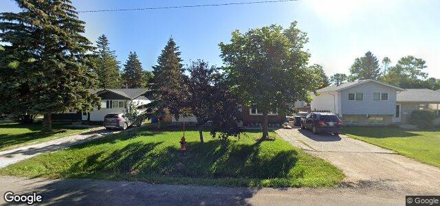 Larawan ng 865 Laxdal Road sa Winnipeg, Manitoba