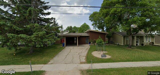 Larawan ng 884 Elmhurst Road sa Winnipeg, Manitoba