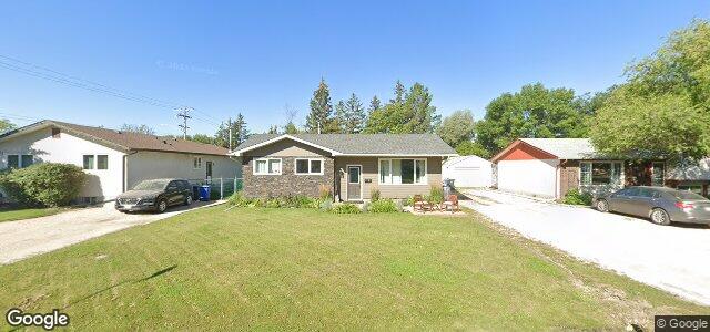 Larawan ng 884 Laxdal Road sa Winnipeg, Manitoba