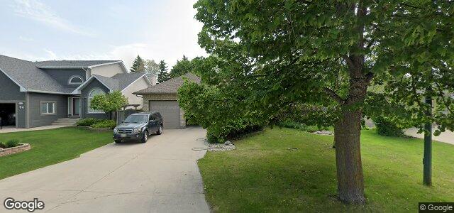 Larawan ng 98 Donnington Road sa Winnipeg, Manitoba