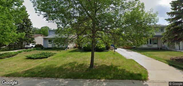 Larawan ng 99 Woodfield Bay sa Winnipeg, Manitoba