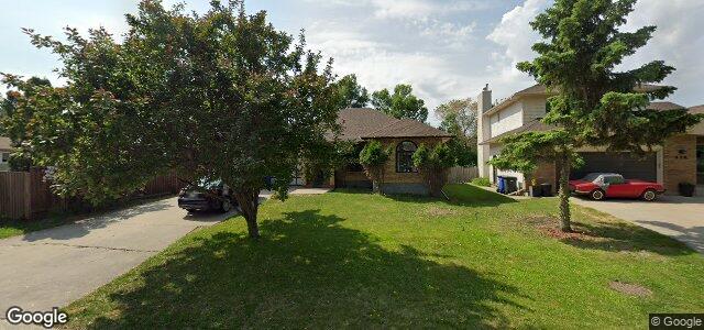 Larawan ng 118 Deerpark Drive sa Winnipeg, Manitoba