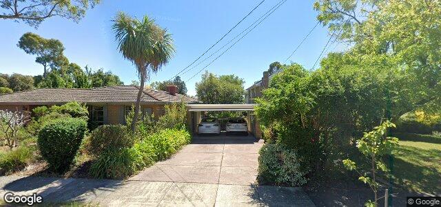 Larawan ng 15 Cambrian Crescent sa Winnipeg, Manitoba