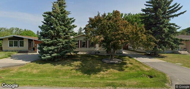 Larawan ng 15 Mcdowell Drive sa Winnipeg, Manitoba