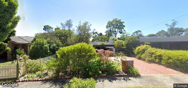 Larawan ng 19 Cambrian Crescent sa Winnipeg, Manitoba