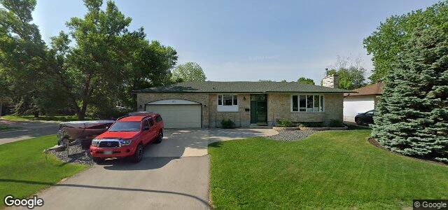 Larawan ng 30 Mcdowell Drive sa Winnipeg, Manitoba