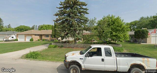 Larawan ng 4099 Eldridge Avenue sa Winnipeg, Manitoba