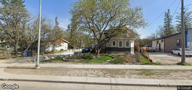 Larawan ng 4422 Grant Avenue sa Winnipeg, Manitoba