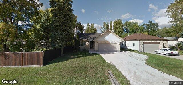 Larawan ng 5015 Eldridge Avenue sa Winnipeg, Manitoba