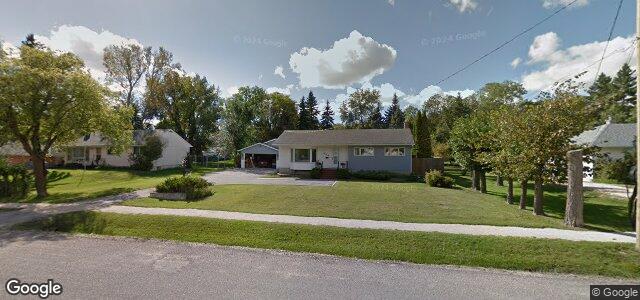 Larawan ng 596 Dieppe Road sa Winnipeg, Manitoba