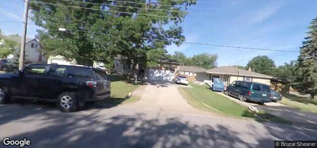 Larawan ng 694 Fairmont Road sa Winnipeg, Manitoba