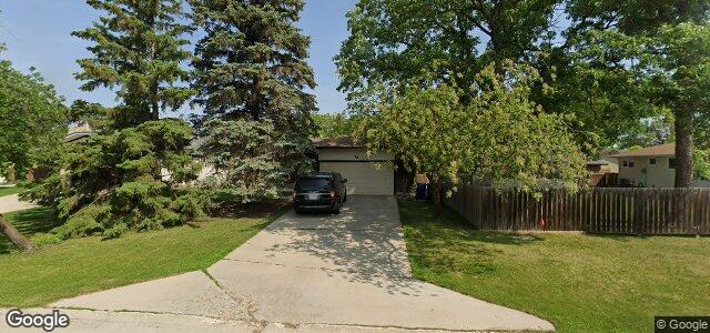 Larawan ng 74 Addington Bay sa Winnipeg, Manitoba