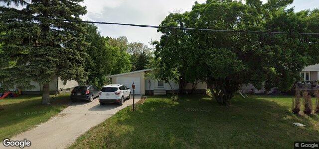 Larawan ng 741 Oakdale Drive sa Winnipeg, Manitoba