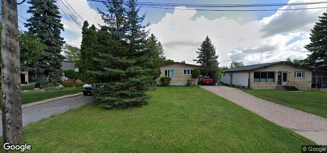 Larawan ng 743 Harstone Road sa Winnipeg, Manitoba