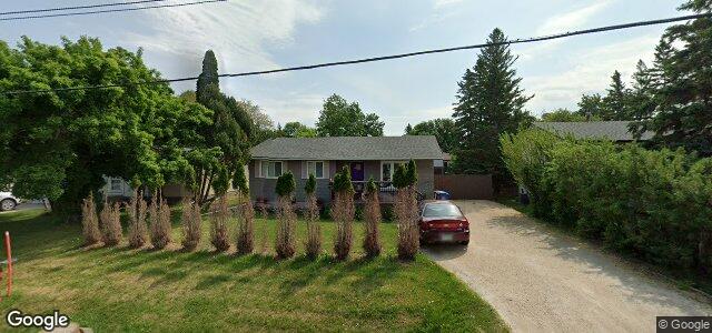 Larawan ng 745 Oakdale Drive sa Winnipeg, Manitoba