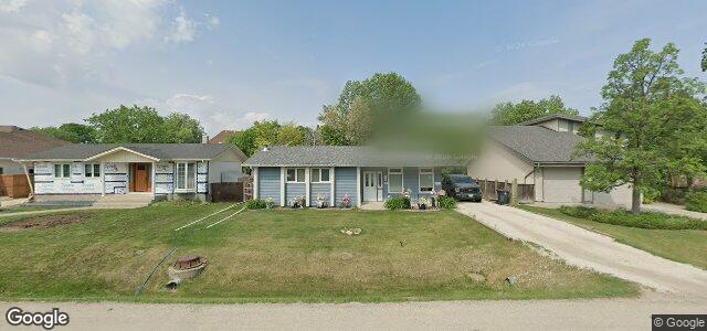 Larawan ng 752 Oakdale Drive sa Winnipeg, Manitoba