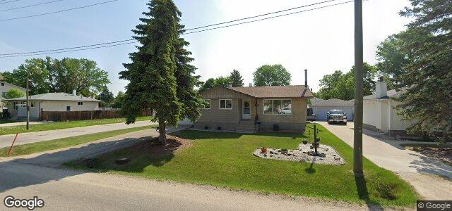 Larawan ng 819 Oakdale Drive sa Winnipeg, Manitoba