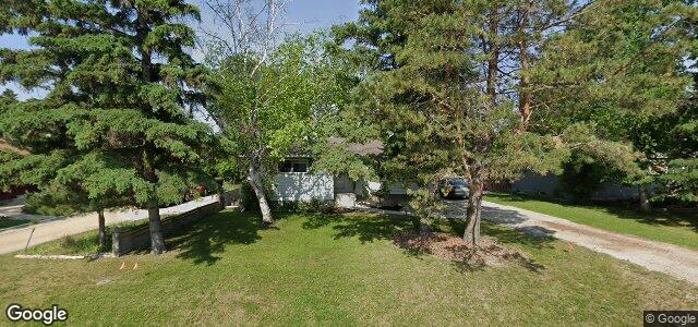 Photo of 862 Oakdale Drive in Winnipeg, Manitoba