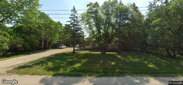 Larawan ng 881 Oakdale Drive sa Winnipeg, Manitoba