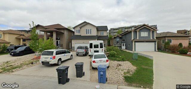 Larawan ng 1037 Lee Boulevard sa Winnipeg, Manitoba