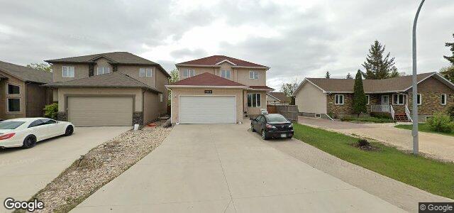 Photo of 1108 Lee Boulevard in Winnipeg, Manitoba